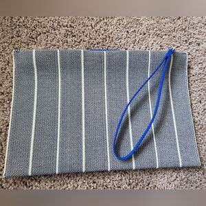 Rothy's The Wristlet in Maritime Cloud